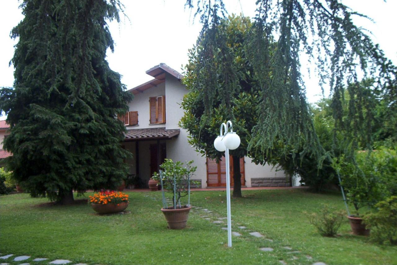 Appartamento Lussuoso 2 In Villa Riccardo Barga Exteriör bild